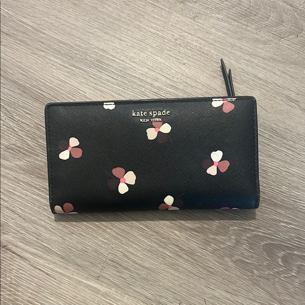 Kate Spade Black and Pink Wallet with Playful Bow Design